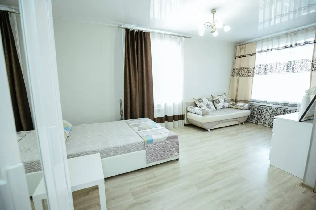 50 Let Oktjabrja odnokomnatnye apartamenty