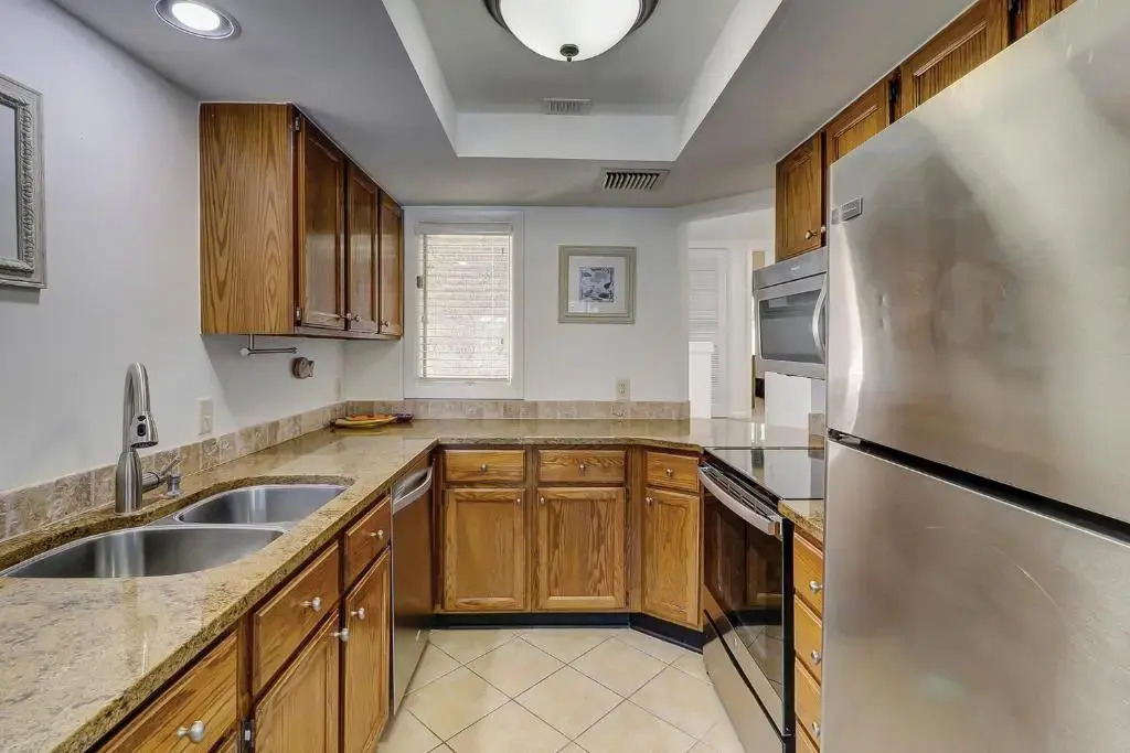 7417 Anchorage 2 BR Condo Shelter Cove