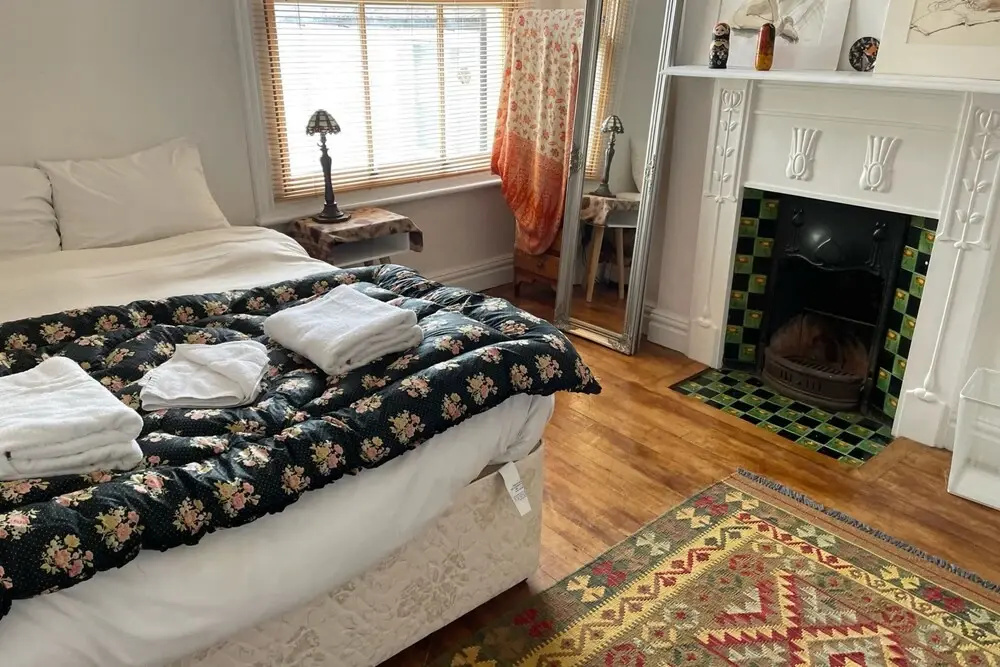 Townhouse Full of Character in Vibrant Seven Dials
