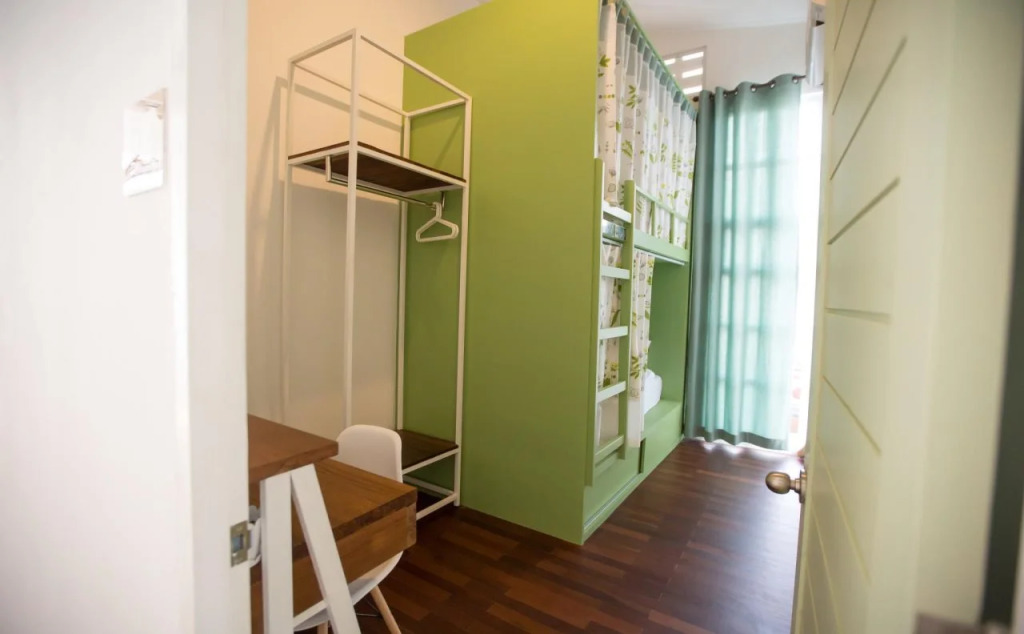 Memmoth Cafe & Hostel in Lampang