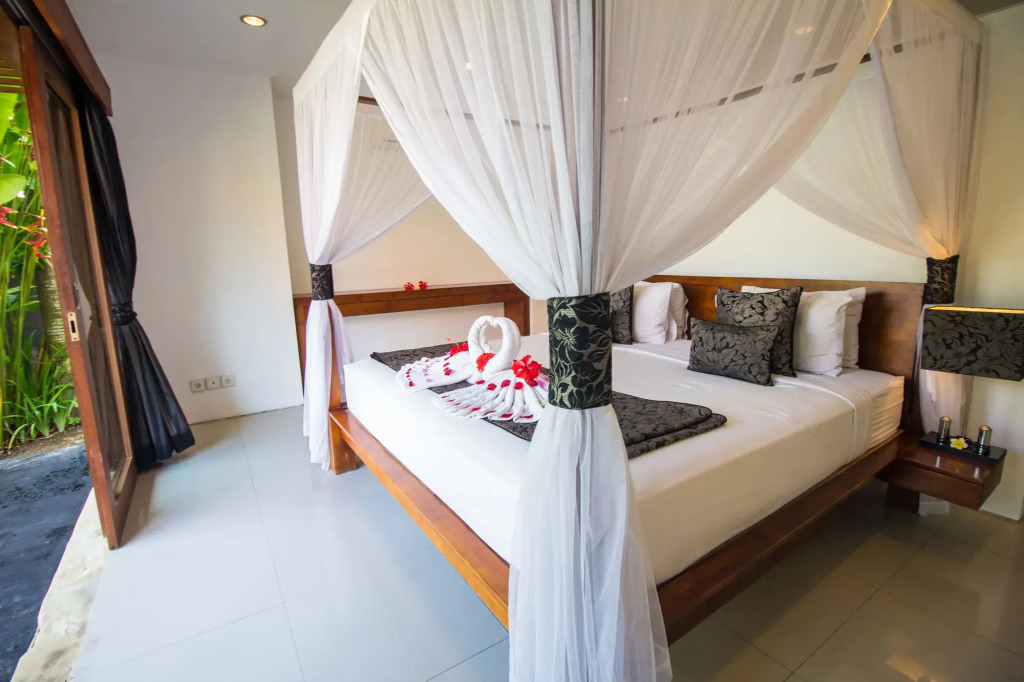 Amore Villas