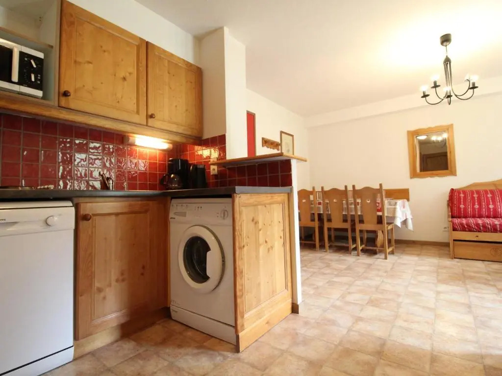 Appartement Lanslevillard, 3 pièces, 6 personnes - FR-1-508-34