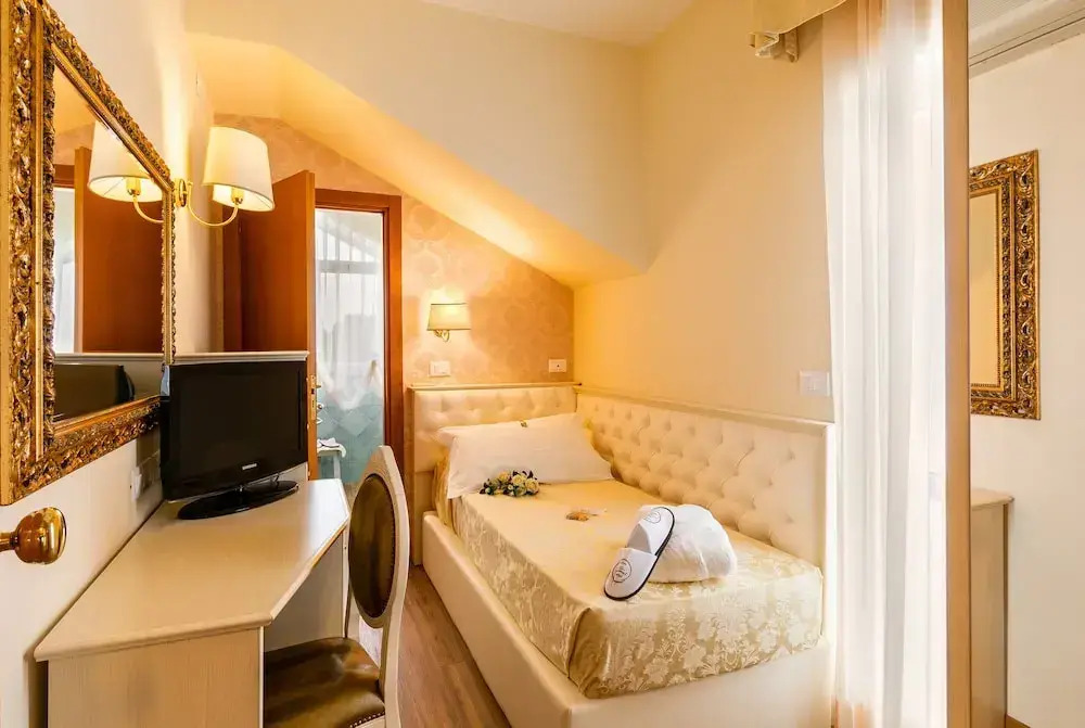 Hotel Mazzanti