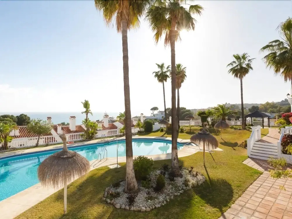 Preciosa casa con piscina comunitaria en Benalmádena