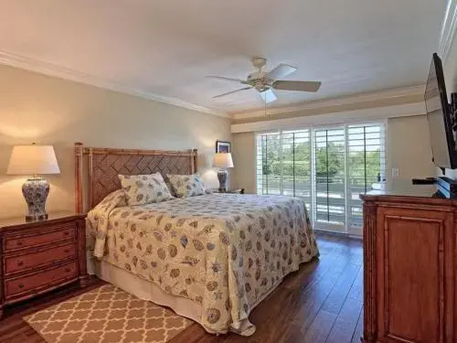Surfside 12 C4 by RedAwning
