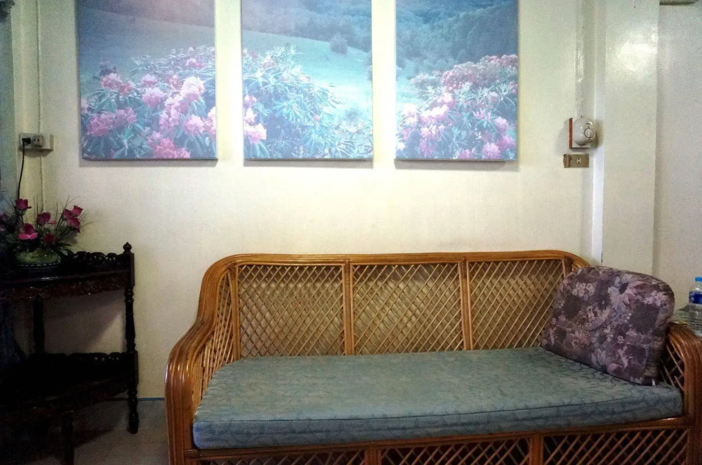Royal Beach Guest House