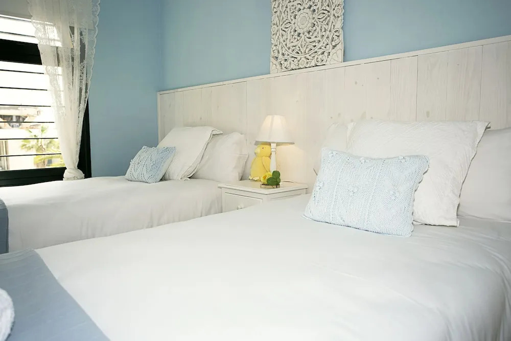 Heavenly & Ocean Blue Apartment