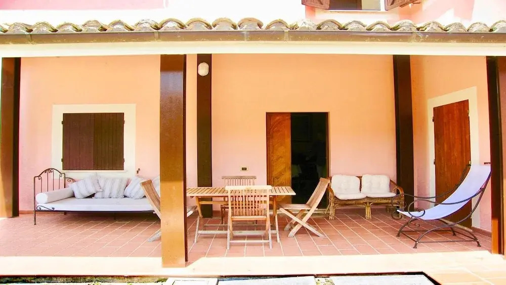 Villa Vallocchia - sleeps 18. Exclusive pool/grounds. Spoleto 10 mins. Rome 1 hr