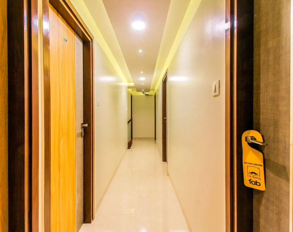 FabHotel Marol Metro