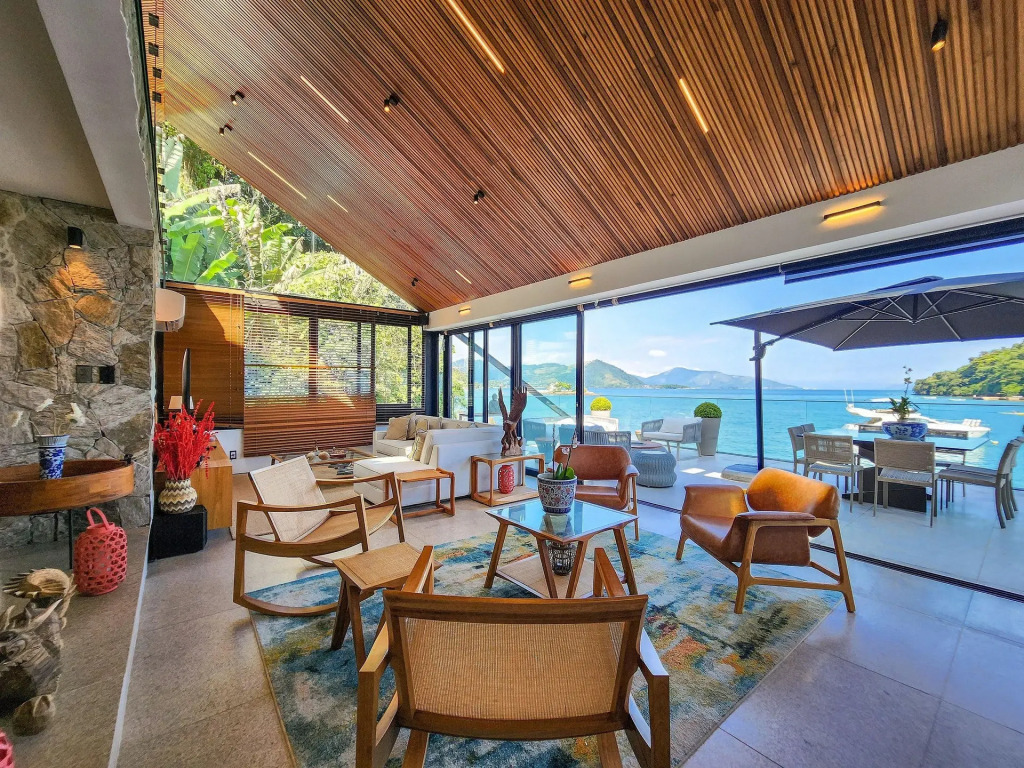 Casa Espetacular Com 9 Suítes, Frente Mar, Completíssima