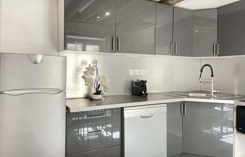 1596 - Le Marais - Cosy apartment