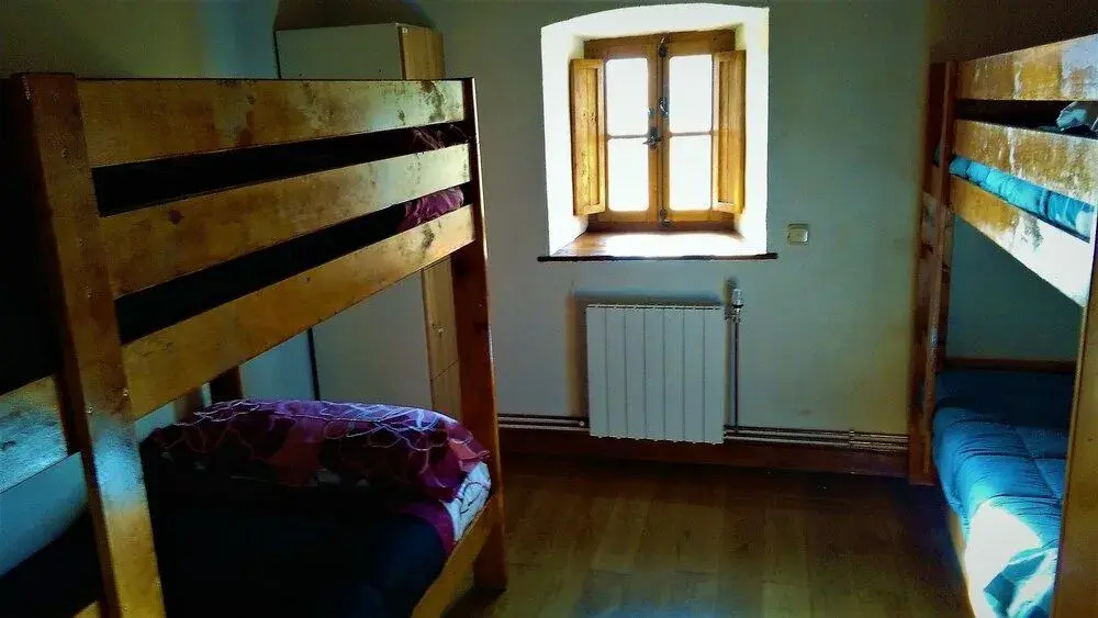 Albergue Rural Mandoia - Hostel
