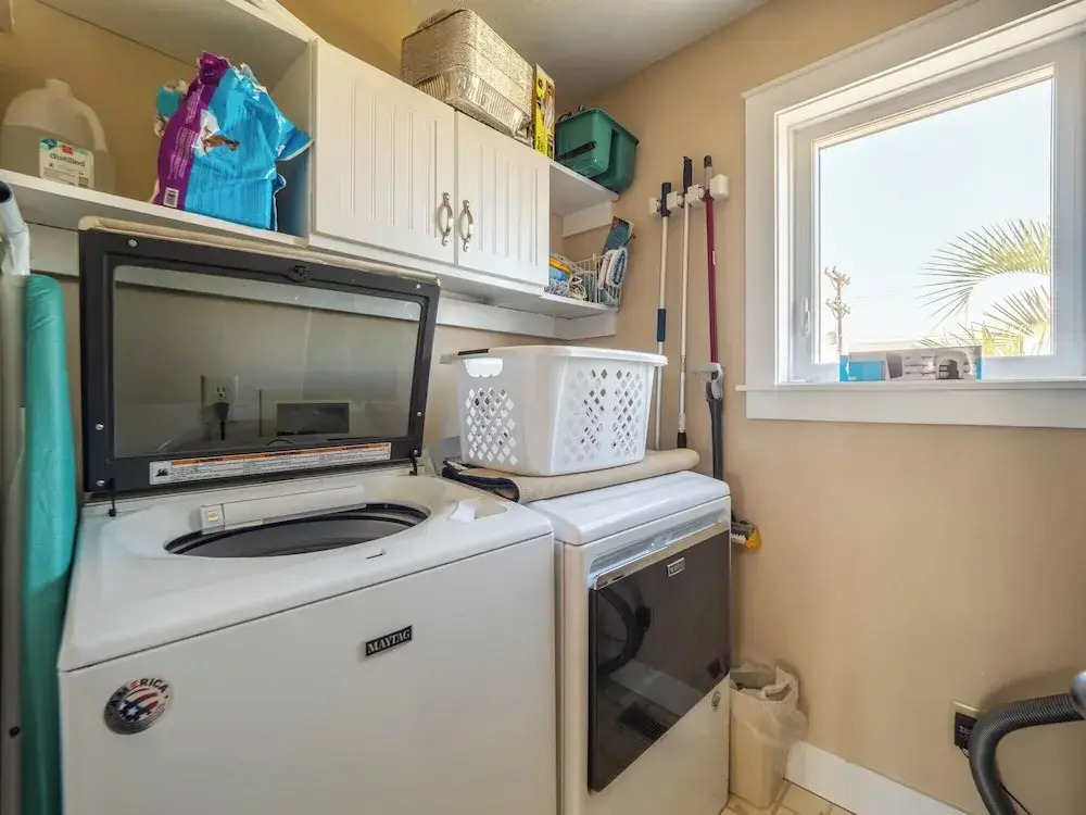 Beach Coma by Topsail Realty