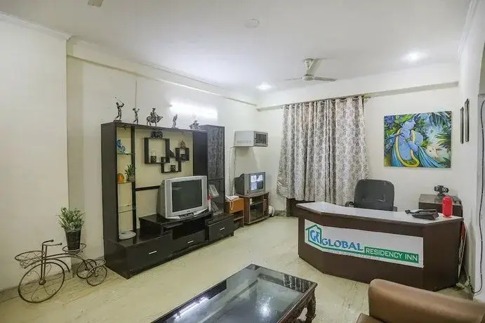 Fabexpress Global Residency Inn