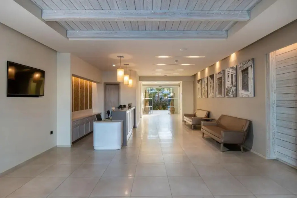 Oneiro Apartments
