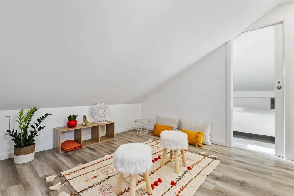 Villa Camelia by Homie