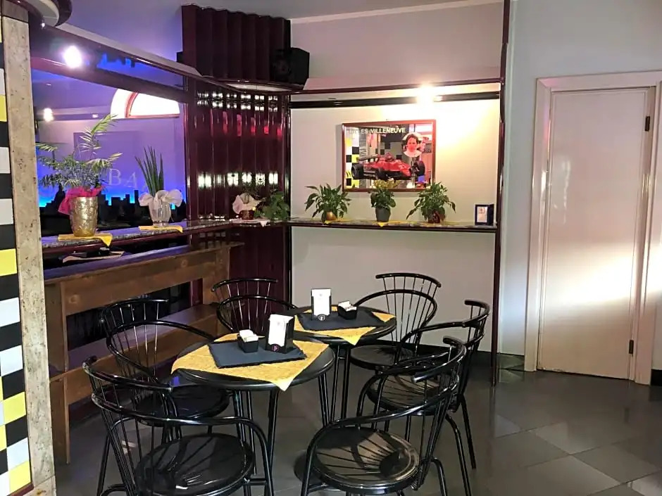 B&B City Bar