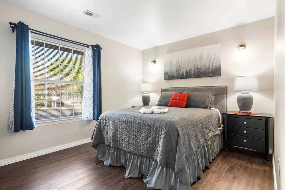 Cozy Escape Stay for 4