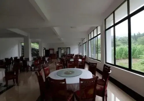 Emeishan Yage Hotel