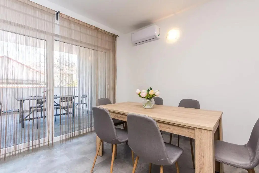 Pasko 4 modern furnished ap for 7