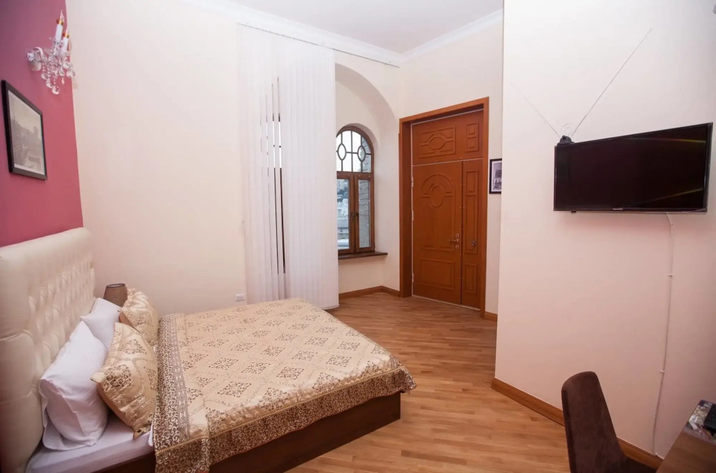 History Boutique Hotel