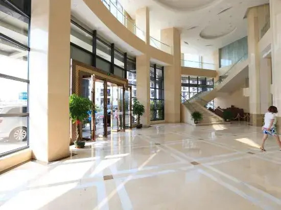 Hadara Peninsula Hotel