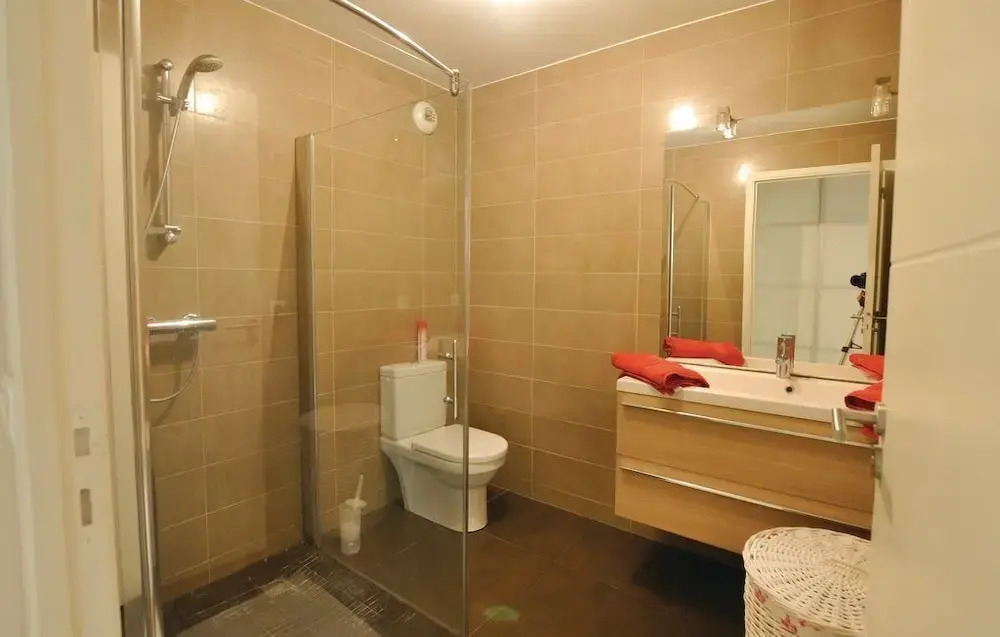 Congress Apartment
