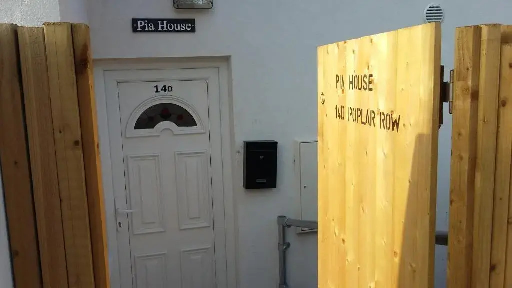 Pia House