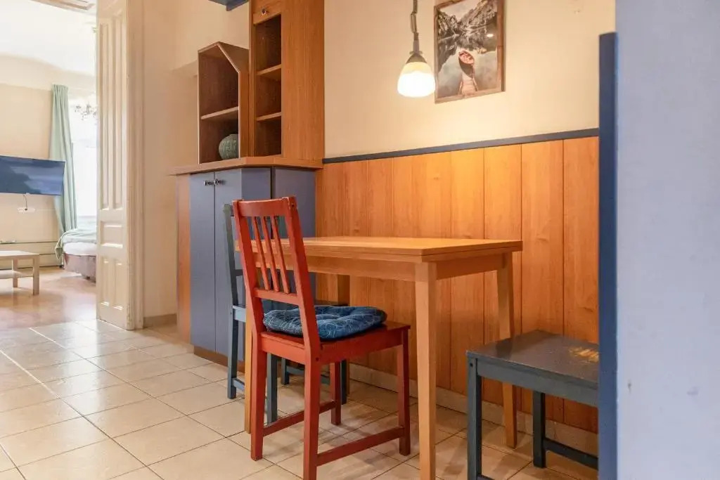Spacious 2BR Shared Apt, Ideal for Long Stays in Vienna
