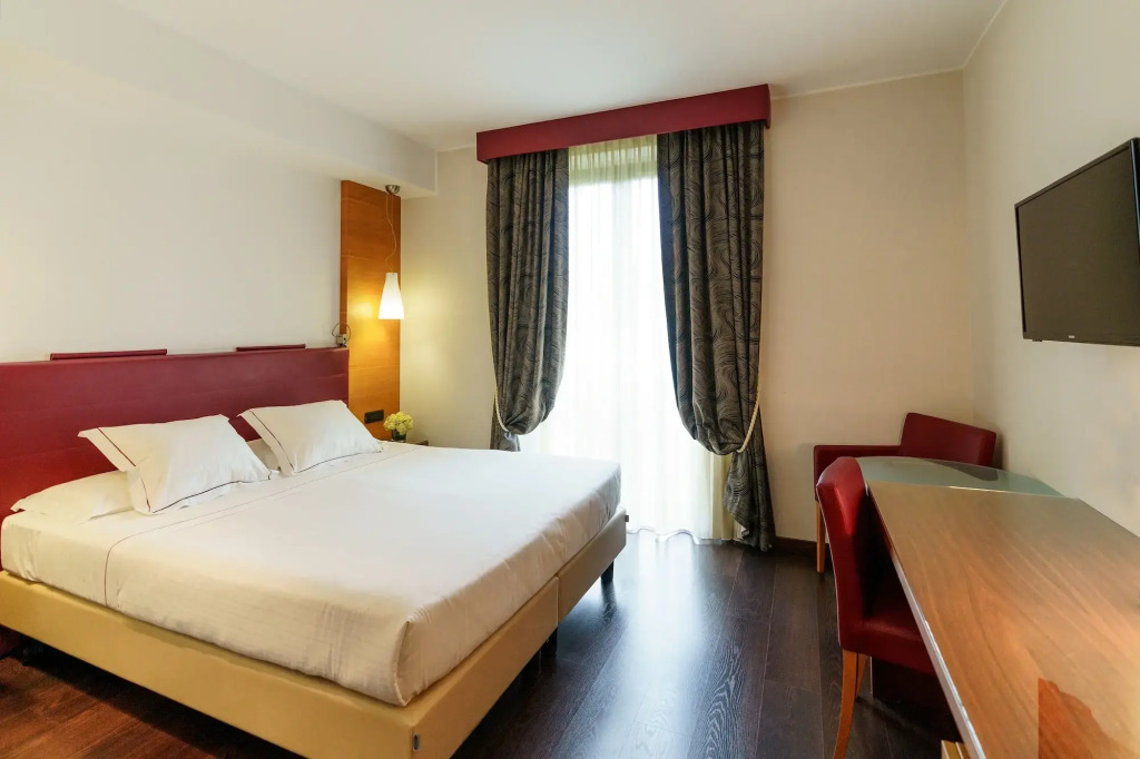 Reds Redaelli Hotel