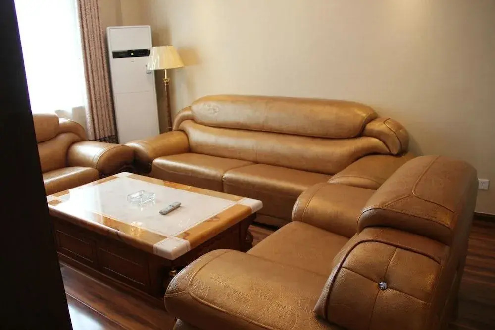 Super 8 Hotel
