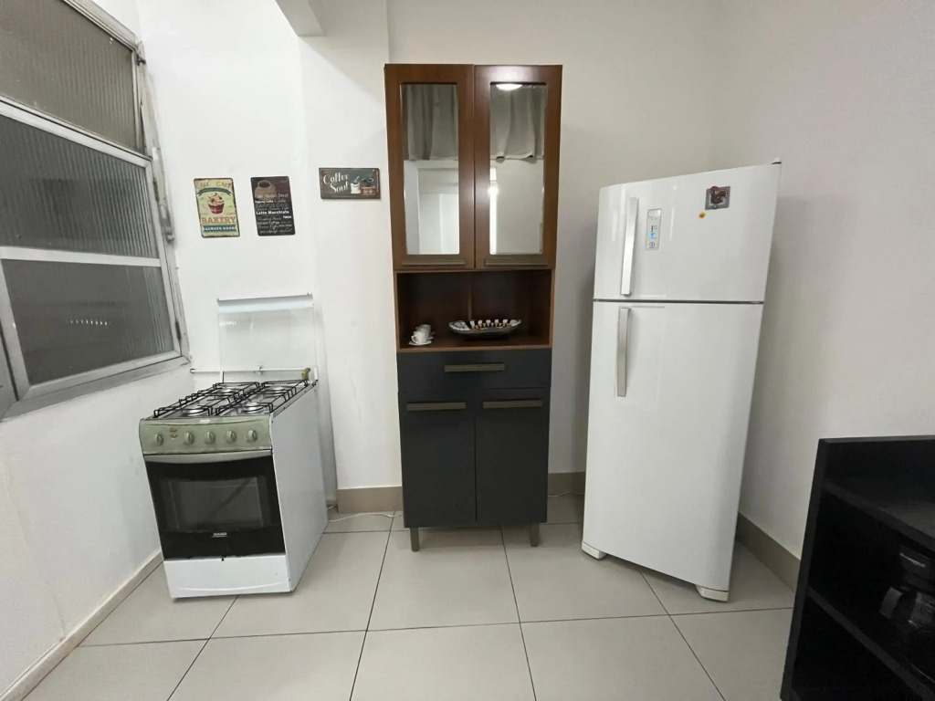 Apartamento mobiliado em Copacabana a 200m da praia