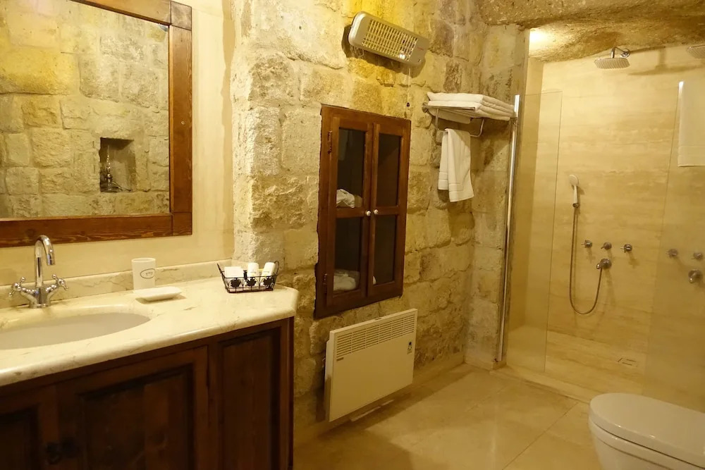 Esbelli Evi Cave Hotel