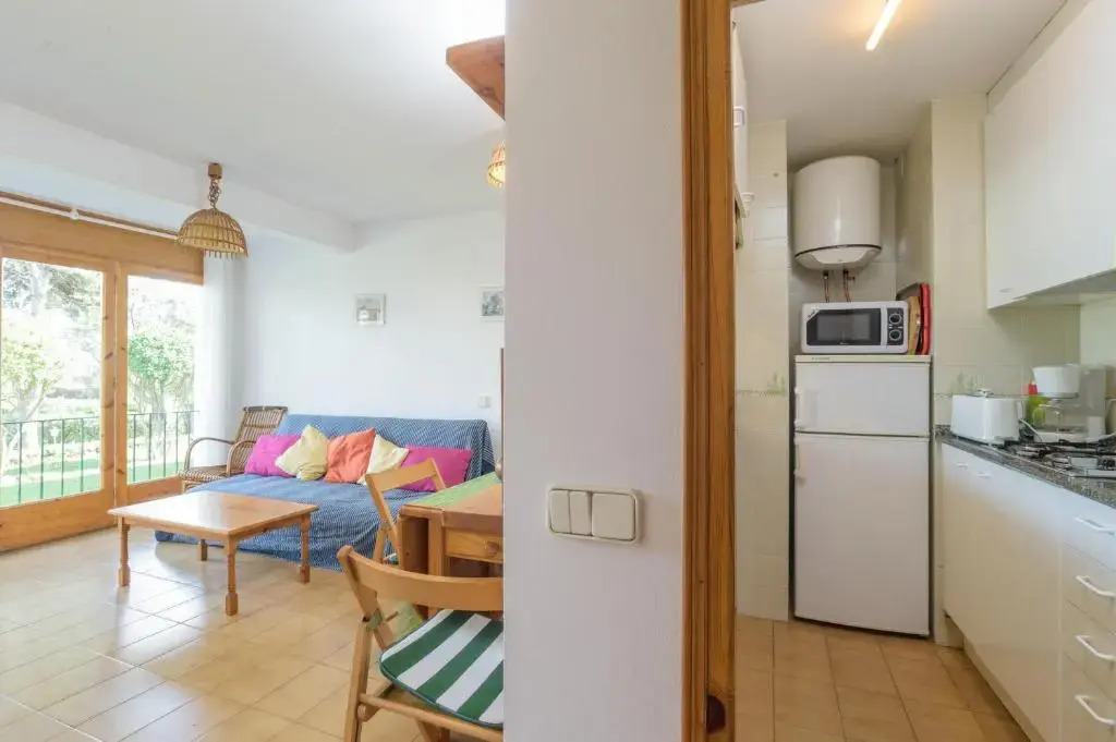 Ñ-13 Calella DE Palafrugell 4 PAX
