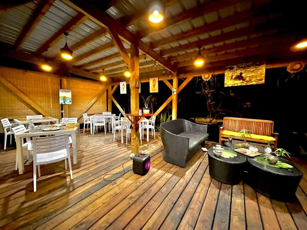 Manomano Lodge