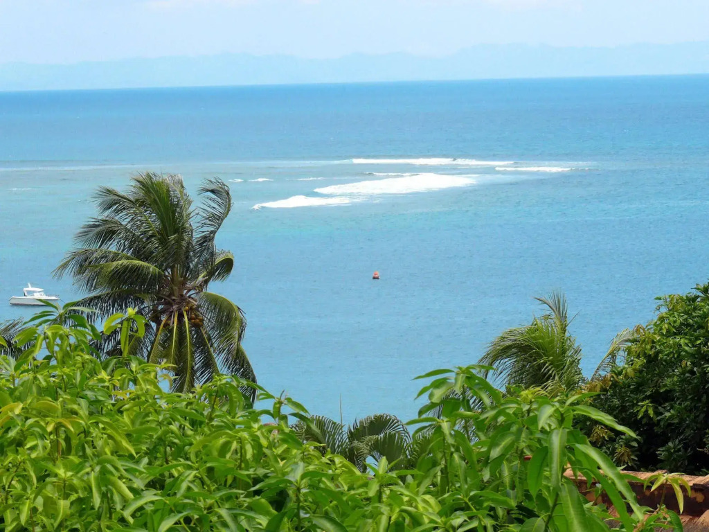 Puri Bunga Beach Cottages