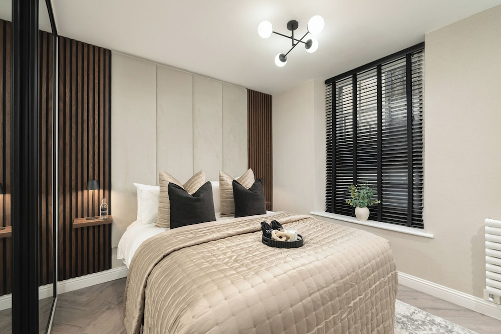 Sovo - South Lane Apartments - City Centre