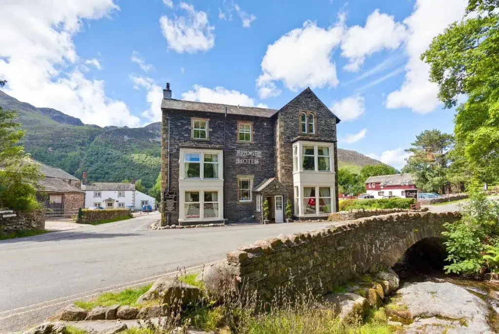 Bridge Hotel