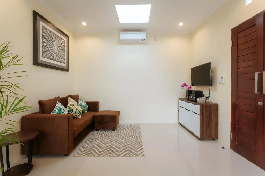Villa Julie & Villa Sydney, Seminyak - 2 Bedroom Modern Pool Villas