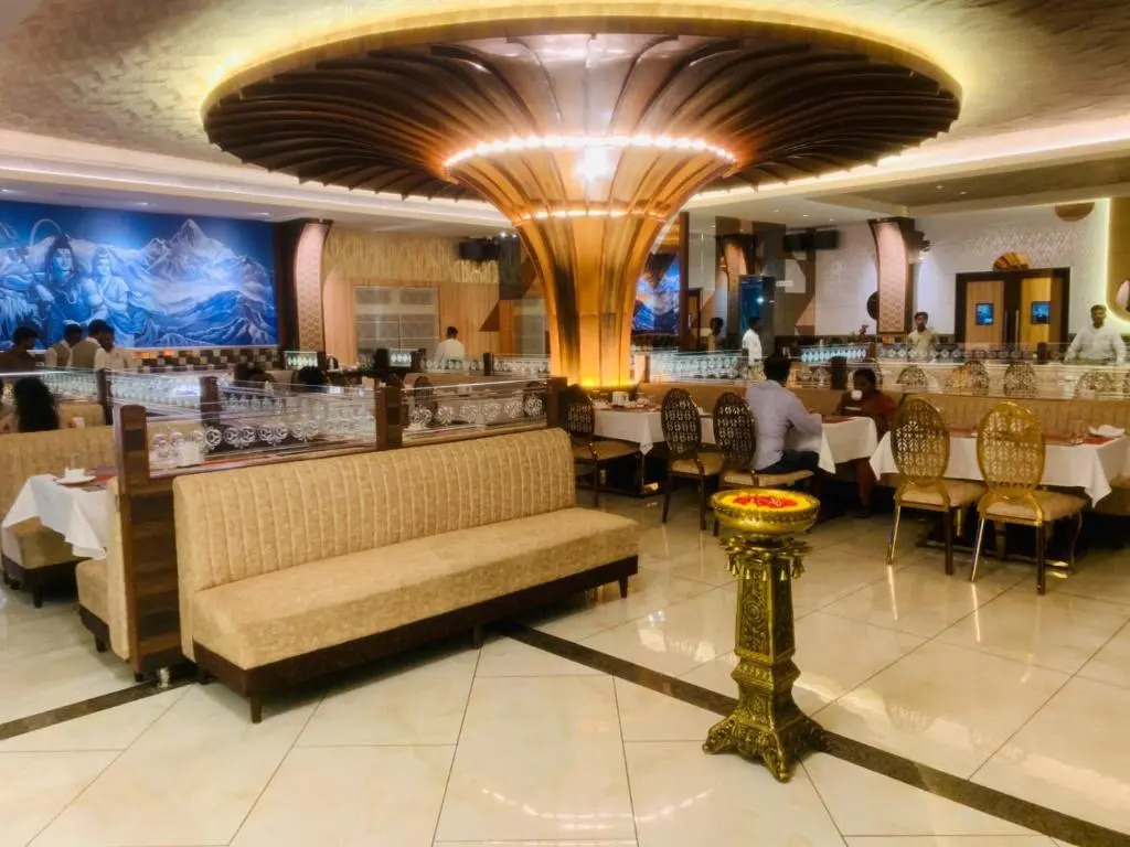 Rajathadri Royal Inn