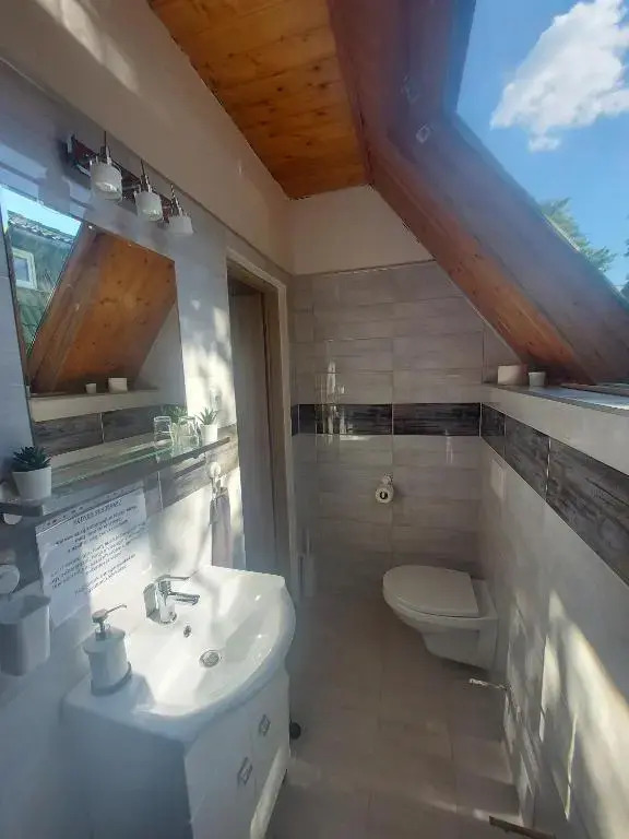 Attilas Guest House