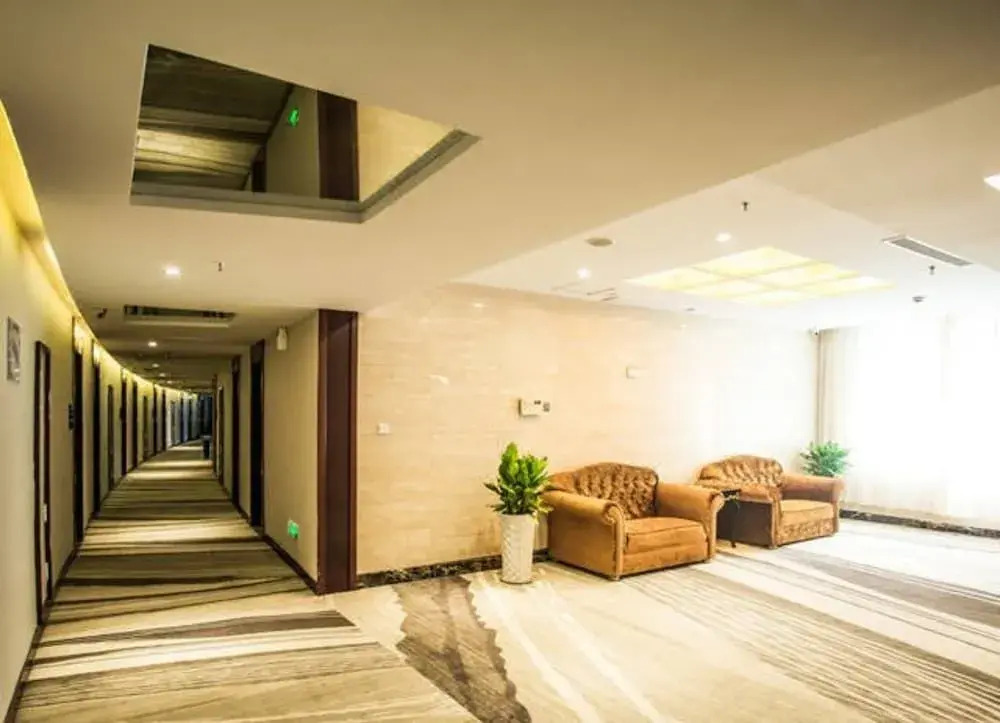 Aode Hotel