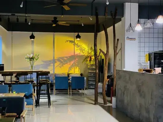 Pingshang Surf Inn (Xichong Beach Branch)