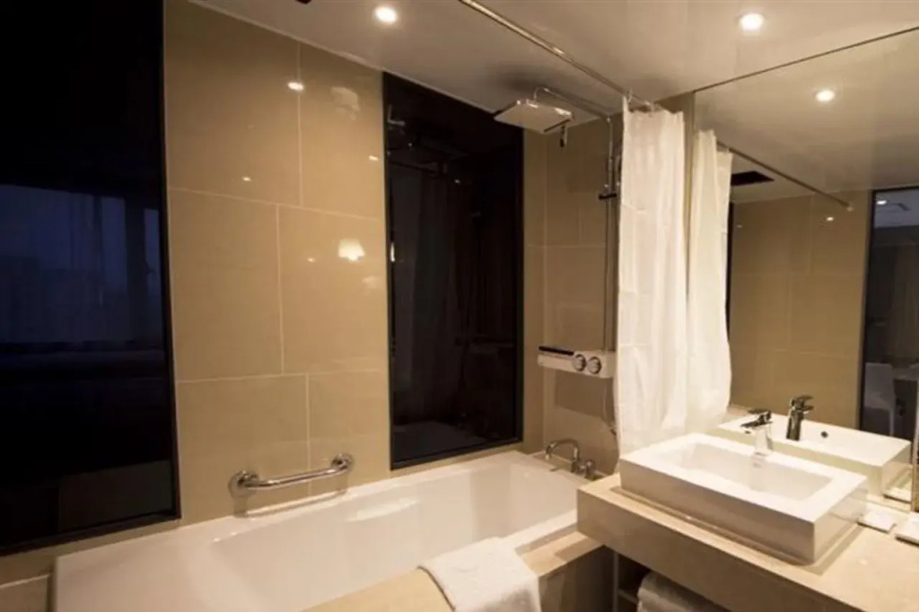 Noblepia Hotel