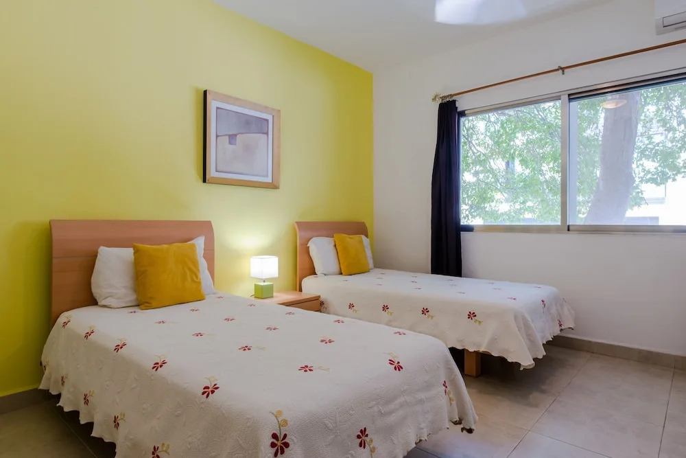 Capri by Playa District