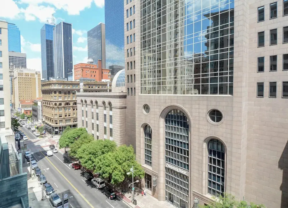 Crashpad Downtown Dallas