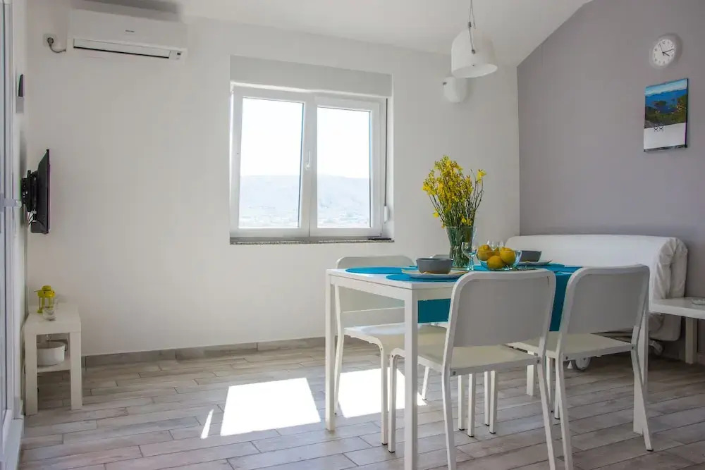 Apartment Villa Franci Pag with heating and open all year