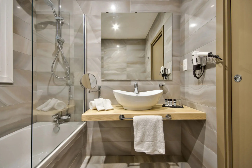 The British Suites