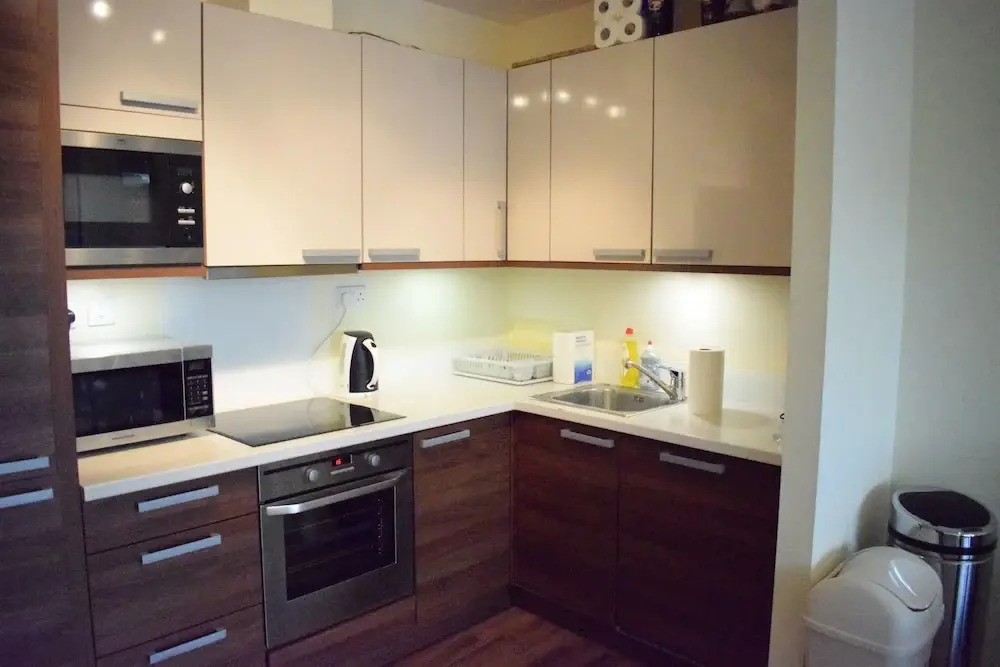 Modern 2 Bedroom Apartment in Limehouse
