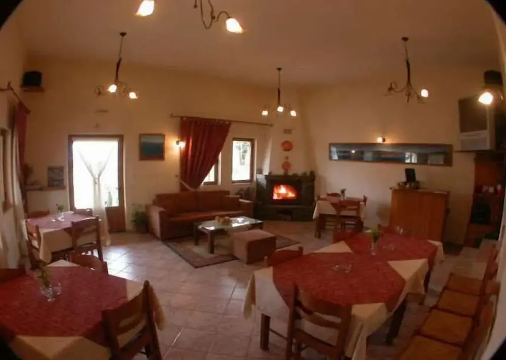 Orama Hotel - Serene Lake Plastira Retreat with Stunning Views